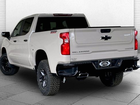 New 2026 Chevrolet Silverado 1500 Custom Trail Boss AWD/4WD image 3