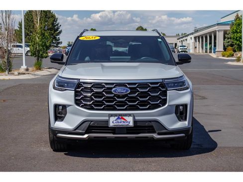 Used 2025 Ford Explorer Platinum w/ LUX Leather Package AWD/4WD image 8
