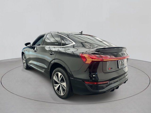 Certified 2024 Audi Q8 e-tron Premium Plus w/ Premium Plus Package AWD/4WD image 2
