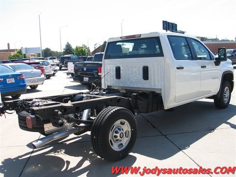 Used 2024 Chevrolet Silverado 2500 W/T w/ WT Fleet Convenience Package AWD/4WD image 31