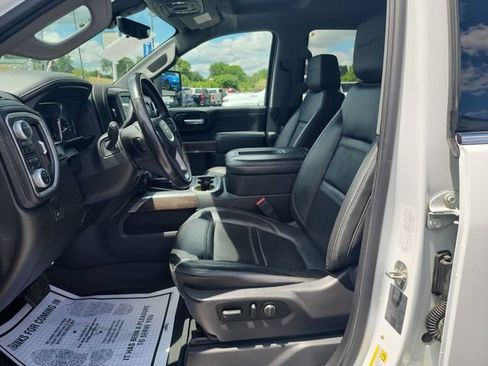 Used 2020 GMC Sierra 2500 Denali w/ Technology Package AWD/4WD image 9