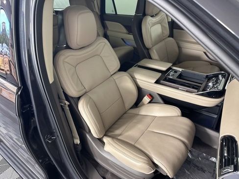New 2024 Lincoln Navigator L Reserve image 38