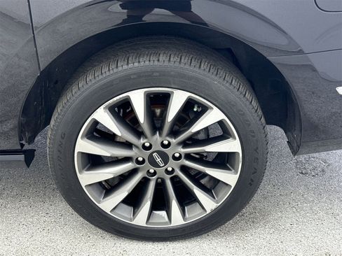 Used 2021 Lincoln Navigator L Reserve image 41