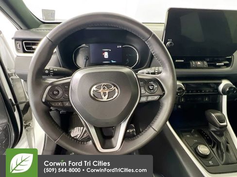 Used 2023 Toyota RAV4 XSE w/ XSE Grade Weather Package AWD/4WD image 8