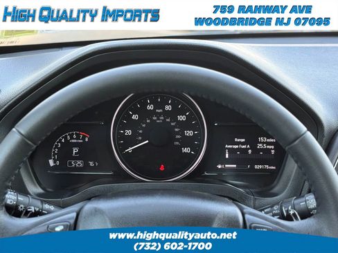 Used 2021 Honda HR-V EX-L image 28