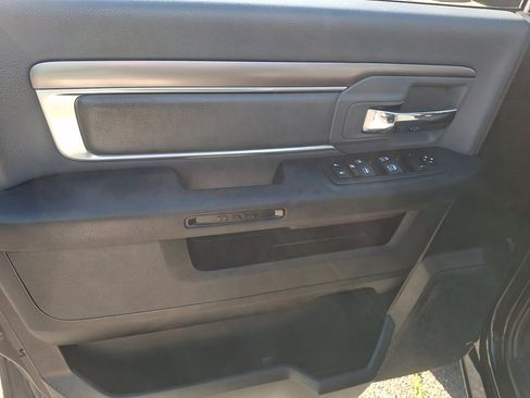 Used 2024 RAM 1500 Classic SLT AWD/4WD image 22