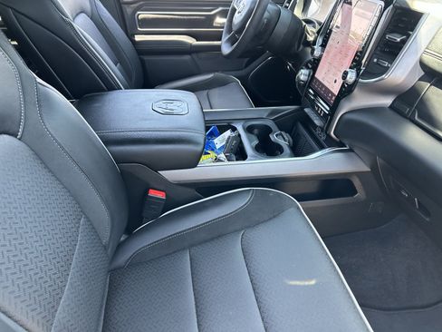 Used 2025 RAM 1500 Laramie w/ Sport Appearance Package AWD/4WD image 11