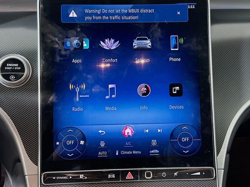 Used 2024 Mercedes-Benz GLC 300 image 21