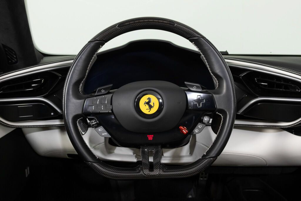 Used 2025 Ferrari 296 GTS RWD image 32