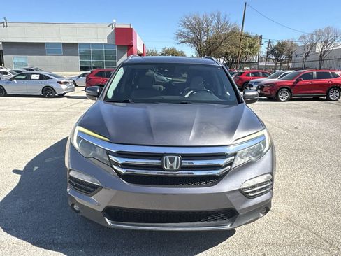 Used 2016 Honda Pilot Elite image 16