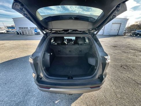 Certified 2025 Chevrolet Equinox LT w/ Convenience Package II image 17