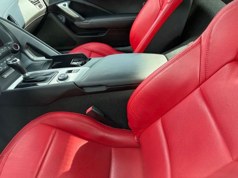 Used 2017 Chevrolet Corvette Stingray Coupe w/ Carbon Flash Badge Package RWD image 24