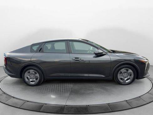 Used 2025 Kia K4 FWD image 4