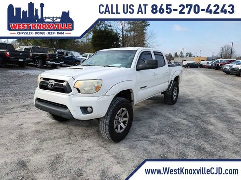 Used 2012 Toyota Tacoma PreRunner image 1
