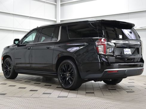 Used 2024 Chevrolet Suburban High Country w/ Max Trailering Package AWD/4WD image 6