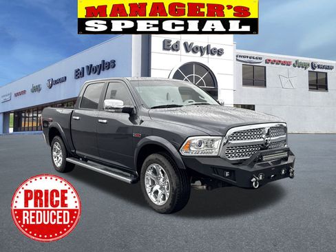 Used 2016 RAM 1500 Laramie w/ Convenience Group image 1