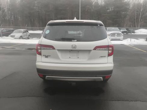 Used 2019 Honda Pilot EX image 5