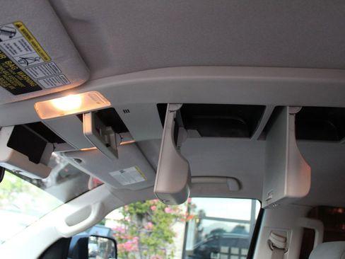 Used 2012 Toyota Tundra 2WD CrewMax w/ Tow Pkg image 26