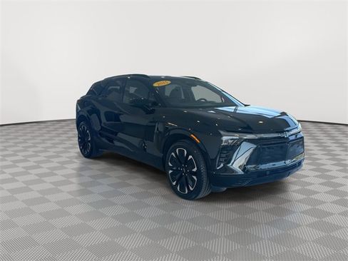 Certified 2025 Chevrolet Blazer EV RS image 2
