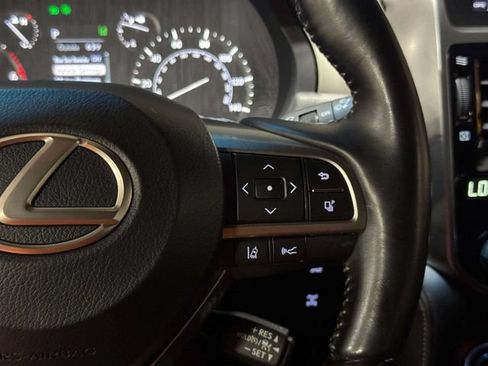 Used 2023 Lexus GX 460 Premium AWD/4WD image 17
