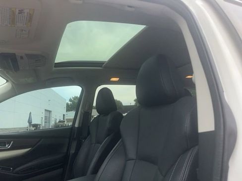 Used 2022 Subaru Ascent Touring AWD/4WD image 11