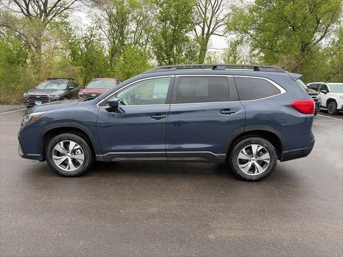 Certified 2025 Subaru Ascent Premium AWD/4WD image 3