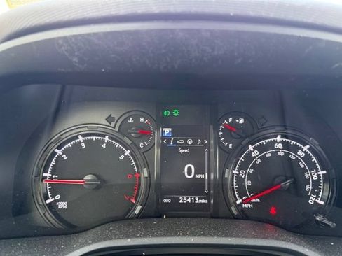 Used 2023 Toyota 4Runner SR5 Premium w/ SR5 Premium Package AWD/4WD image 20