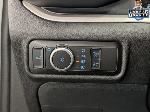 Used 2023 Ford Explorer XLT w/ Equipment Group 202A AWD/4WD image 21