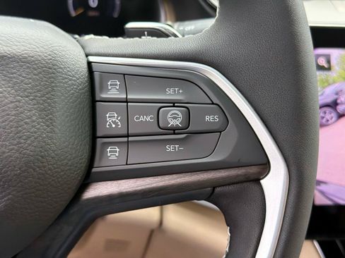 New 2026 Jeep Grand Cherokee Limited AWD/4WD image 19