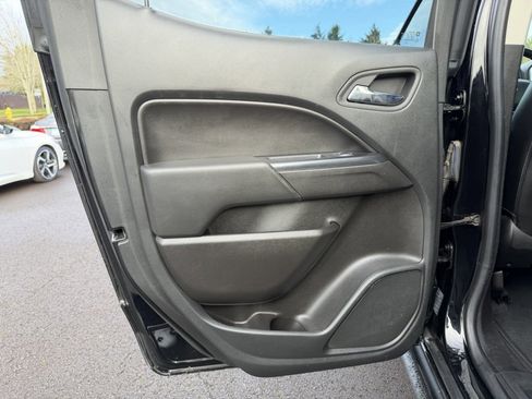 Used 2020 Chevrolet Colorado ZR2 image 29