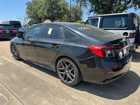Used 2024 Honda Civic Sport image 2