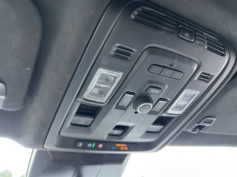 Used 2023 Cadillac Escalade ESV Sport Platinum w/ LPO, ONYX Package image 62