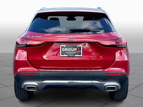 Used 2021 Mercedes-Benz GLA 250 image 6