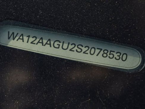 New 2025 Audi Q5 Premium Plus image 32