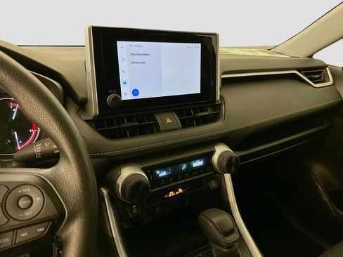 Used 2025 Toyota RAV4 LE image 26