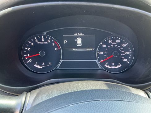 Used 2018 Kia Soul ! w/ Tech Package FWD image 18