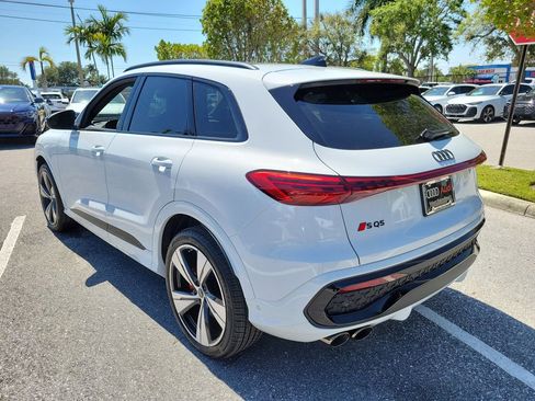 New 2025 Audi SQ5 Premium Plus image 3