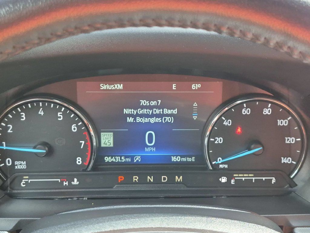 Used 2020 Ford Explorer XLT w/ Equipment Group 202A AWD/4WD image 17
