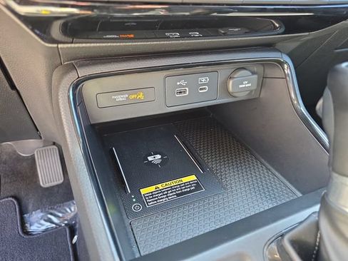 Used 2025 Honda CR-V EX-L image 27