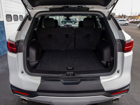 Used 2023 Chevrolet Blazer LT image 29