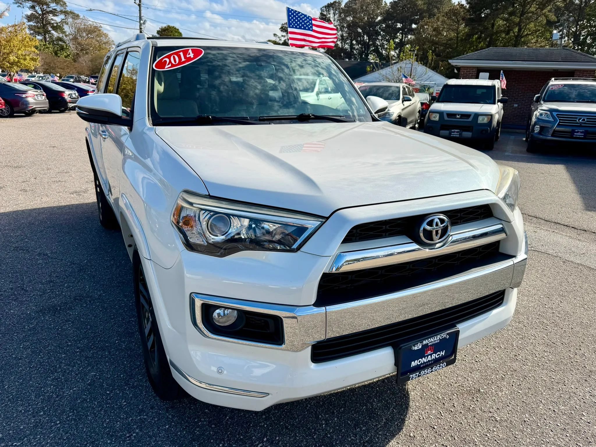 Used 2014 Toyota 4Runner Limited AWD/4WD image 7