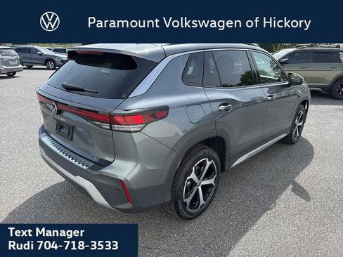 New 2026 Volkswagen Tiguan SE AWD/4WD image 8
