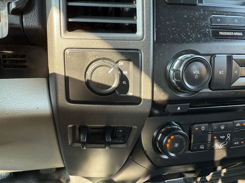 Used 2018 Ford F350 XL w/ Power Equipment Group image 29