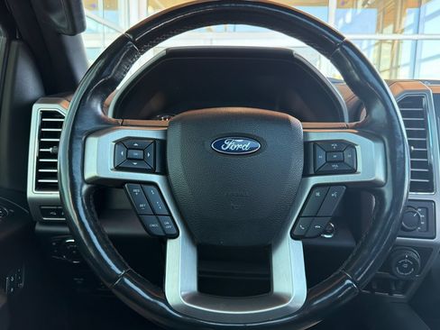 Used 2018 Ford F150 Platinum w/ Technology Package AWD/4WD image 24