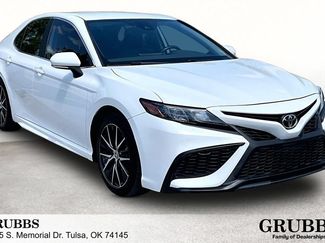 Used 2023 Toyota Camry SE FWD video 1