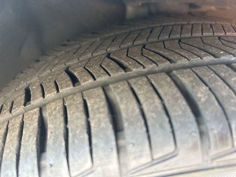 Used 2024 Chevrolet Malibu LT image 11