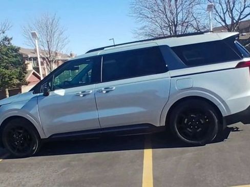 New 2026 Kia Carnival SX Prestige FWD image 8