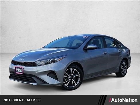 Used 2024 Kia Forte LXS FWD image 1