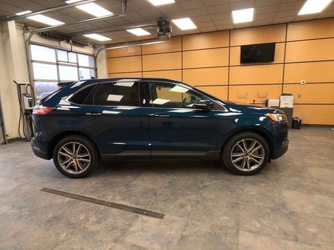 Certified 2020 Ford Edge Titanium w/ Class II Trailer Tow Package image 8