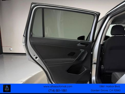 Used 2019 Volkswagen Tiguan S w/ Driver Assistance Package FWD image 17
